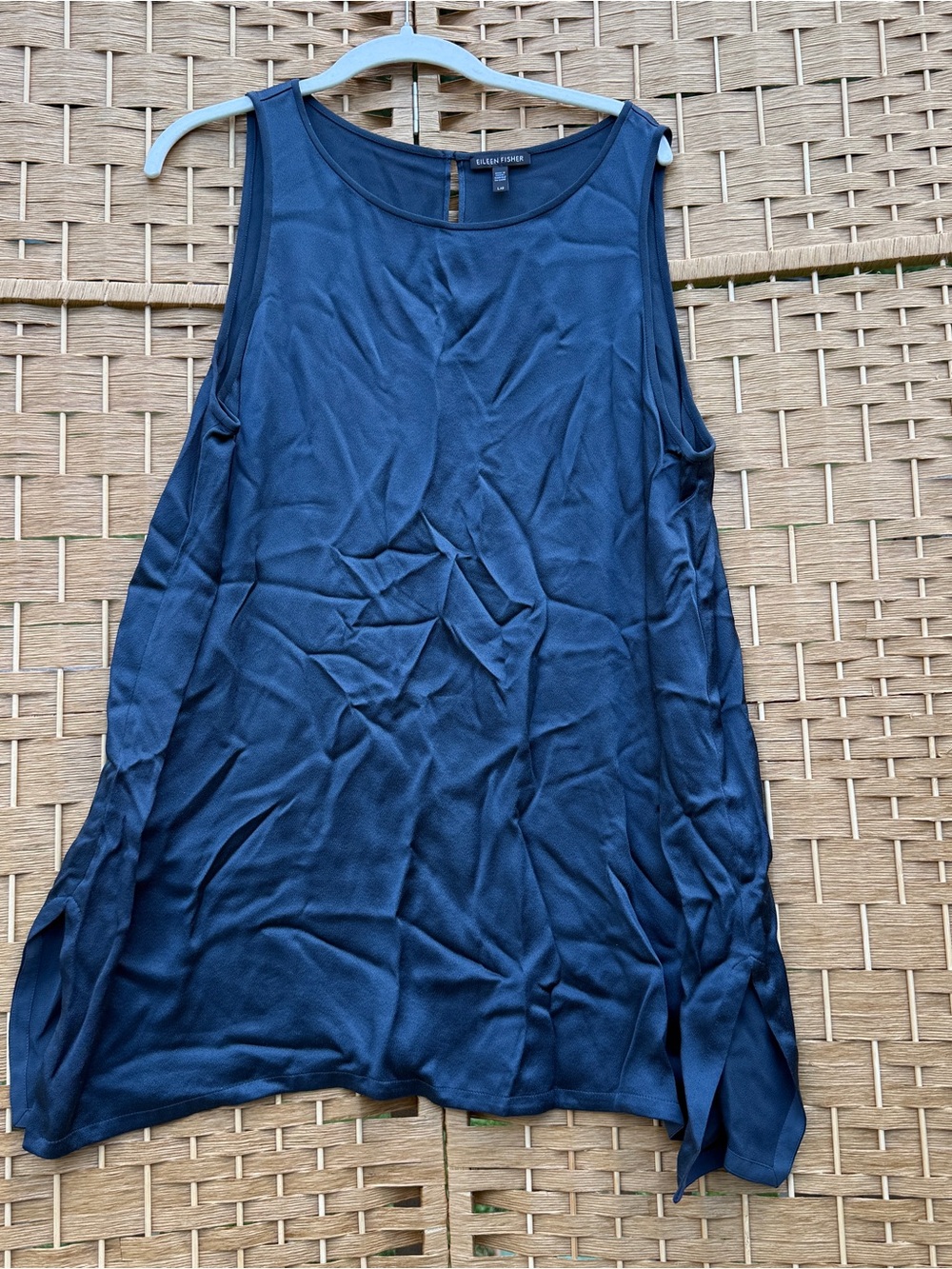 Eileen Fisher Deep Navy Sleeveless Tank Women’s Large 100% Silk
